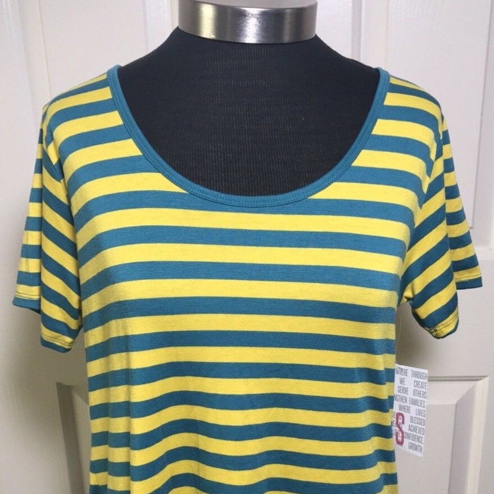 LULA ROE WOMEN'S SHORT SLEEVE STRIPE CLASSIC TEE